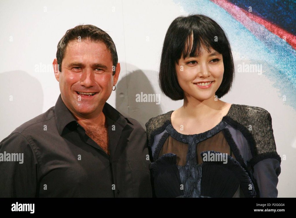27-08-2009-theatre-grec-barcelone-isabel-coixet-y-los-actores-sergi-lopez-y-rinko-kikuchi-pres...jpg