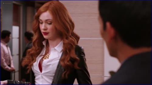 2_karen-gillan-selfie-2014-s1e1-hd-1080p-image-1-3.jpg