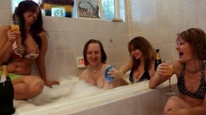 347388147_junk-bonds_1-1-4.jpg