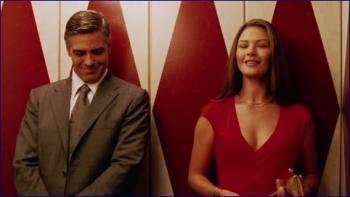 rine-zeta-jones-intolerable-cruelty-2003-image-1-6.jpg