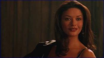 1_catherine-zeta-jones-the-haunting-1999-image-1-8.jpg