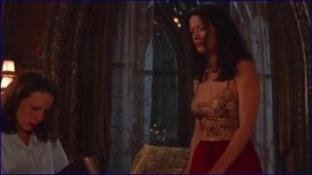 2_catherine-zeta-jones-the-haunting-1999-image-1-9.jpg