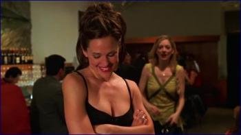 4552_jennifer-garner-13-going-on-30-2004-image-1-7.jpg