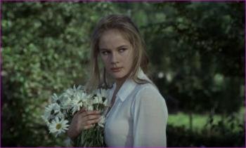 ique-sanda-une-femme-douce-1969-hd-1080p-image-1-4.jpg