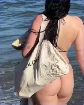 noah-cyrus-booty-in-bikini-2024-hd-1080p-image-1-2.jpg