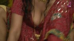 i-re-2024-s01-hot-hindi-web-series-lustxl_shot_000.jpg