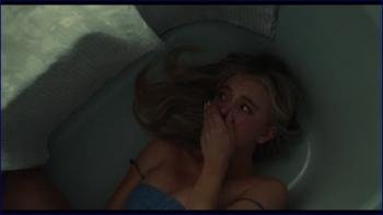 y-chloe-cherry-euphoria-2022-s2e1-1080p-image-1-10.jpg