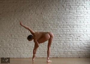 249866_tduid10131_Explicit_Naked_Grace_1_123_340lo.jpg 249866_tduid10131_Explicit_Naked_Grace_1_123_340lo.jpg