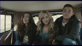 ia-taylor-dudley-chernobyl-diaries-1080p-image-1-8.jpg