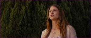 2_melissa-benoist-sun-dogs-2017-hd-1080p-image-1-6.jpg