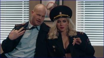 evushki-s-makarovym-s02e13-2022-hd-1080p-image-1-9.jpg