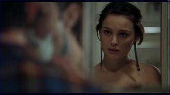 natalie-portman-closer-2004-1080p-bluray-image-1-6.jpg