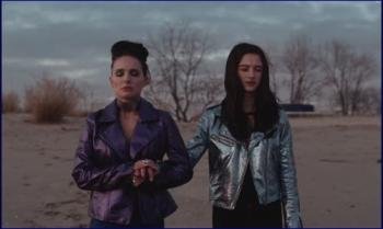 atalie-portman-vox-lux-2018-1080p-bluray-image-1-9.jpg