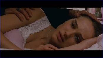 talie-portman-black-swan-2010-1080p-bluray-image-1.jpg