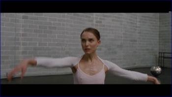 lie-portman-black-swan-2010-1080p-bluray-image-1-2.jpg