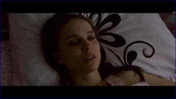 lie-portman-black-swan-2010-1080p-bluray-image-1-5.jpg