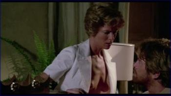 r-angela-goodwin-autopsy-1975-1080p-bluray-image-1.jpg