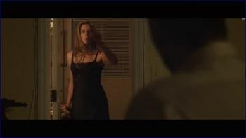 _mira-sorvino-exposed-2016-1080p-bluray-image-1-14.jpg