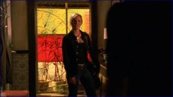 carpenter-veronica-mars-s02e20-2004-2019-image-1-7.jpg