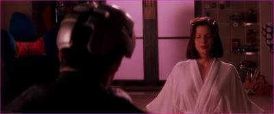 dra-bullock-demolition-man-1993-hd-1080p-image-1-2.jpg