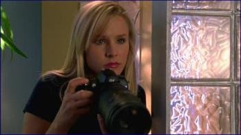 arpenter-veronica-mars-s02e03-2004-2019-image-1-10.jpg