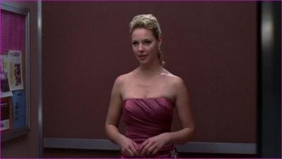 herine-heigl-grey-s-anatomy-s27-e02-2006-image-1-9.jpg