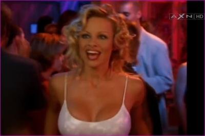 07432_pamela-anderson-v-i-p-1998-s02-e05-image-1-3.jpg