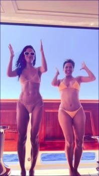 3_eva-longoria-dance-in-bikini-07312024-image-1-14.jpg