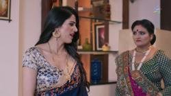 2-hot-hindi-web-series-ratri-hevc-lustxl_shot_0002.jpg