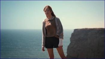 4009980_milly-alcock-upright-s01e04-2019-image-1-5.jpg
