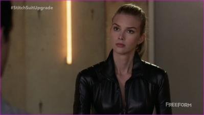 emma-ishta-stitchers-s02e01-2016-hd-720p-image-1-2.jpg