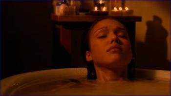 essica-alba-dark-angel-s01-e10-2001-720p-image-1-4.jpg