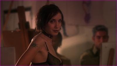 bartlett-chene-lawson-juleah-weikel-girl-fever-200.jpg