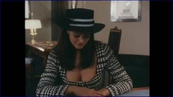 6077117_monica-bellucci-volevo-te-1080p-image-1-11.jpg