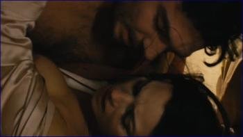 ica-bellucci-don-t-look-back-2009-1080p-image-1-11.jpg