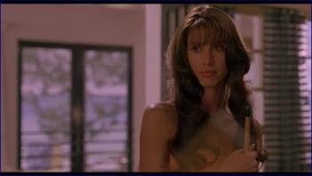9_shannon-elizabeth-american-pie-2-1080p-image-1-9.jpg