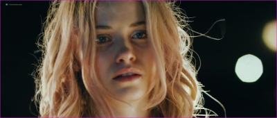 69_virginia-gardner-starfish-2018-1080p-image-1-14.jpg