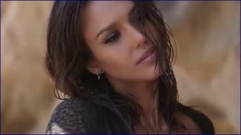 593692062_jessica-alba-maxim-sep-2014-image-1-3.jpg