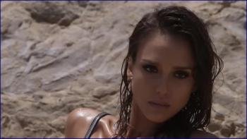 593692071_jessica-alba-maxim-sep-2014-image-1-8.jpg