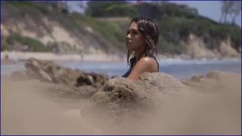 593692078_jessica-alba-maxim-sep-2014-image-1-15.jpg