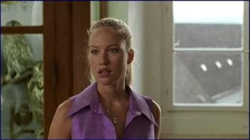 holt-davon-stirbt-man-nicht-2002-hd-720p-image-1-7.jpg
