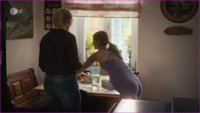 -hanna-plab-lena-lorenz-s11e01-04-2025-hd-1080p-im.jpg