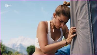 -hanna-plab-lena-lorenz-s11e01-04-2025-hd-1080p-im.jpg