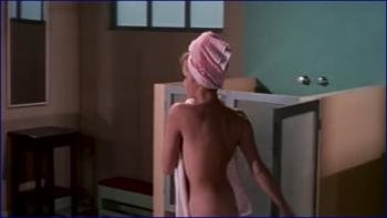 t-noelia-noel-night-of-the-bloody-apes-la-horripil.jpg