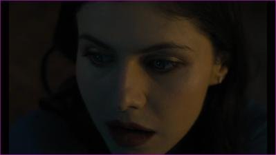 a-daddario-mayfair-witches-s02-e05-2025-image-1-12.jpg