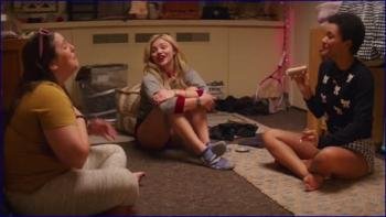 eighbors-2-sorority-rising-2016-hd-1080p-image-1-3.jpg