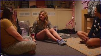 ighbors-2-sorority-rising-2016-hd-1080p-image-1-10.jpg