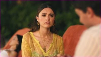 arisa-aimee-lou-wood-etc-the-white-lotus-s03e08-20.jpg