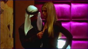 91548_denise-richards-yo-puta-whore-2004-image-1-9.jpg