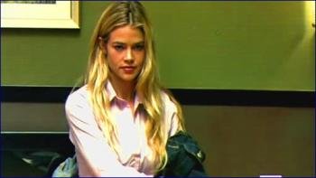 1552_denise-richards-yo-puta-whore-2004-image-1-12.jpg